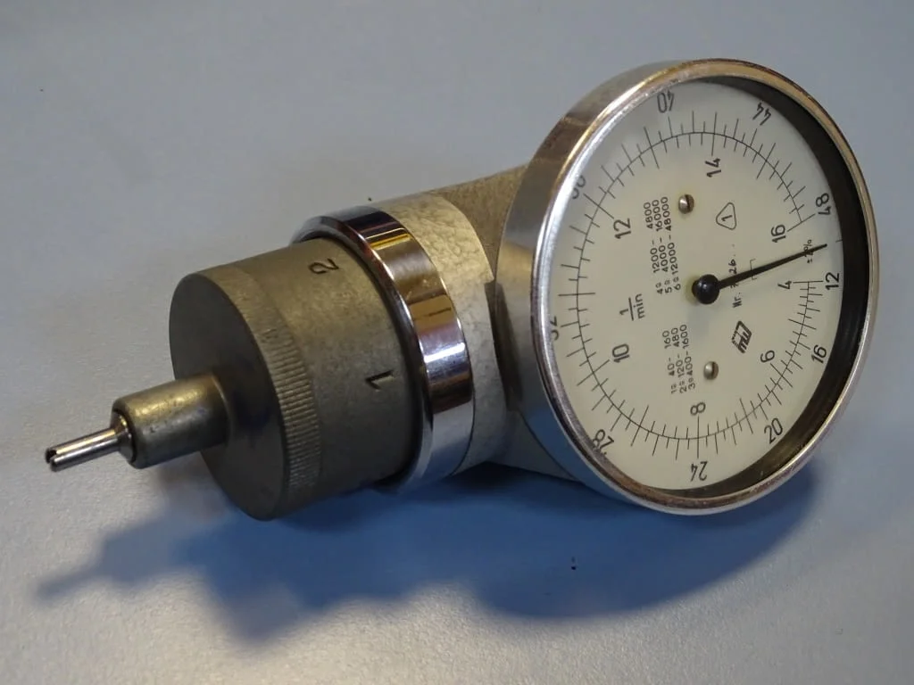 Оборотометър механичен VEB Kombinat Hand-Tachometer TYP Hmin-1 — снимка 5