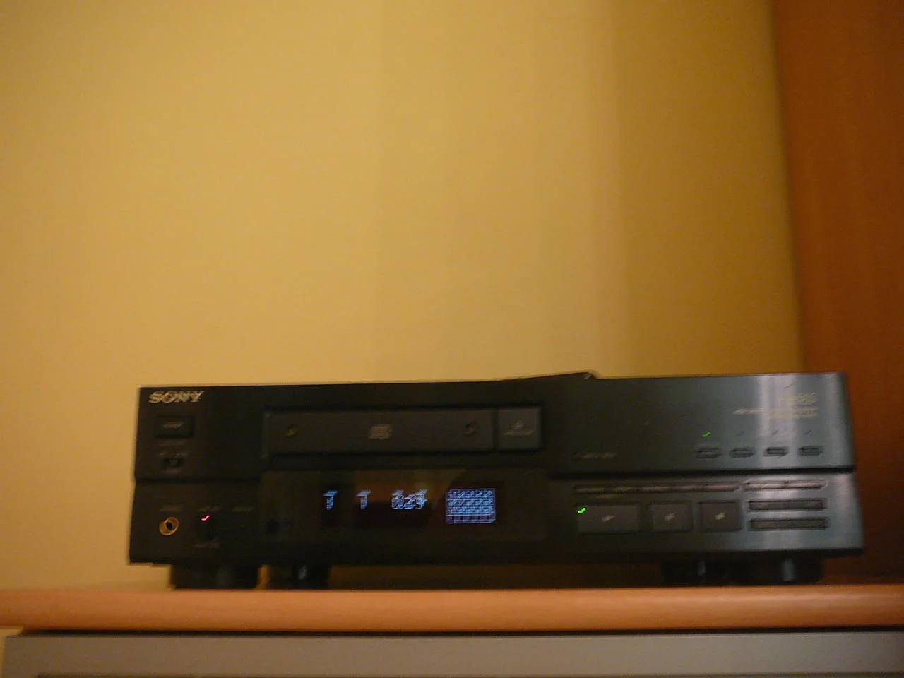 Sony cdp-x555es — снимка 4