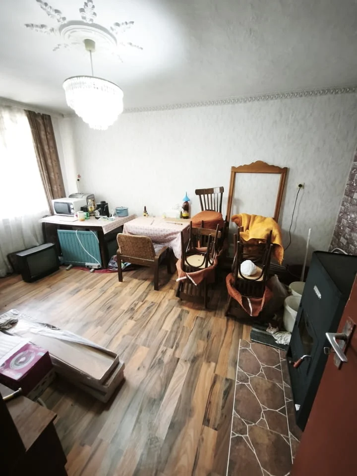 Продавам етаж от къща в общ. Перник с. Кладница — снимка 4