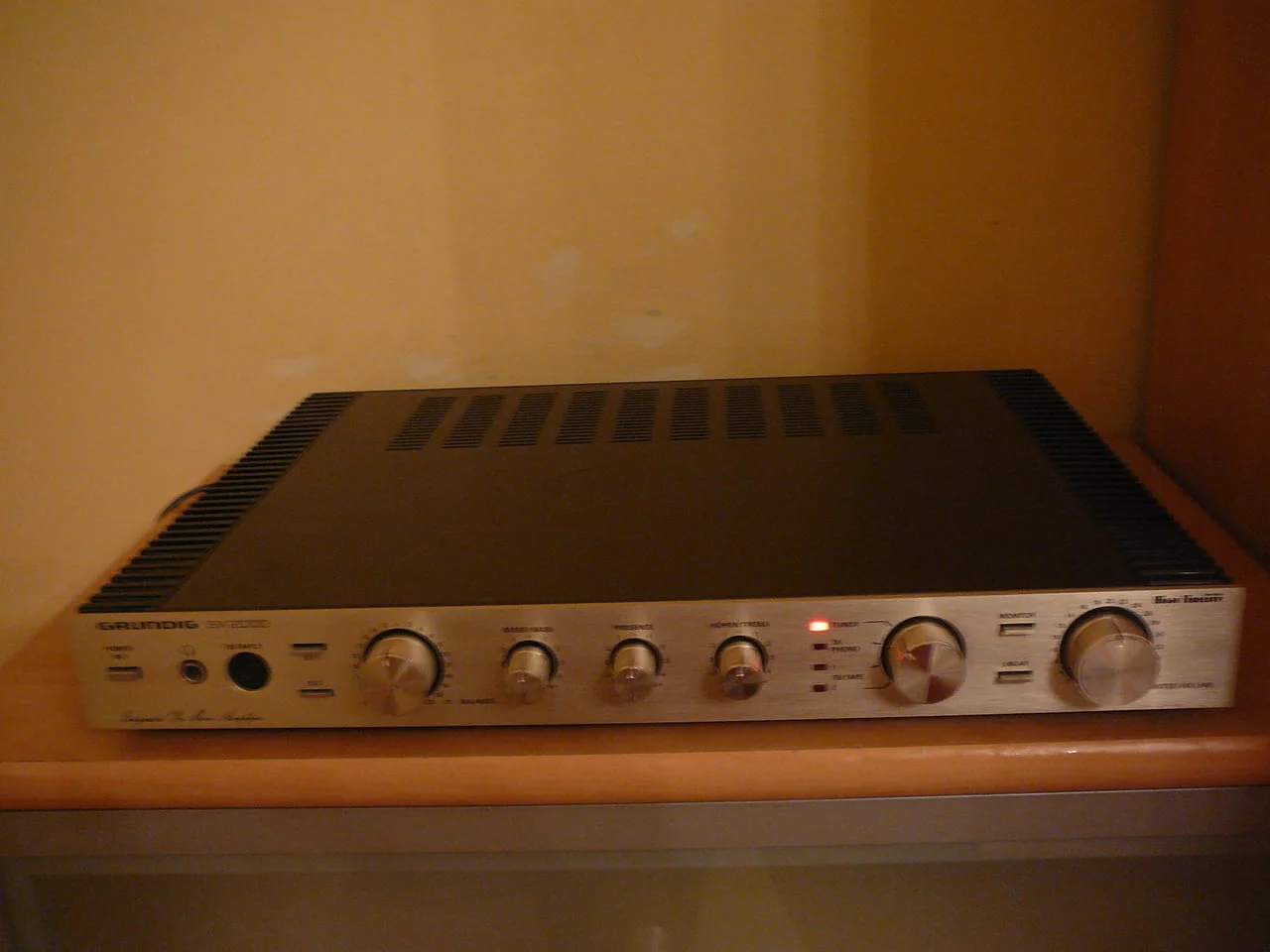 Grundig sv-2000 — снимка 4
