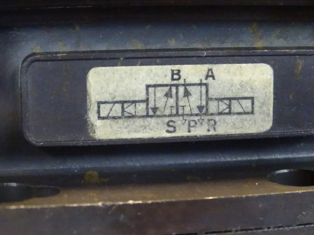 Пневматичен разпределител HERION 26512B73 Solenoid Valve 220V/50Hz G1/2 — снимка 5