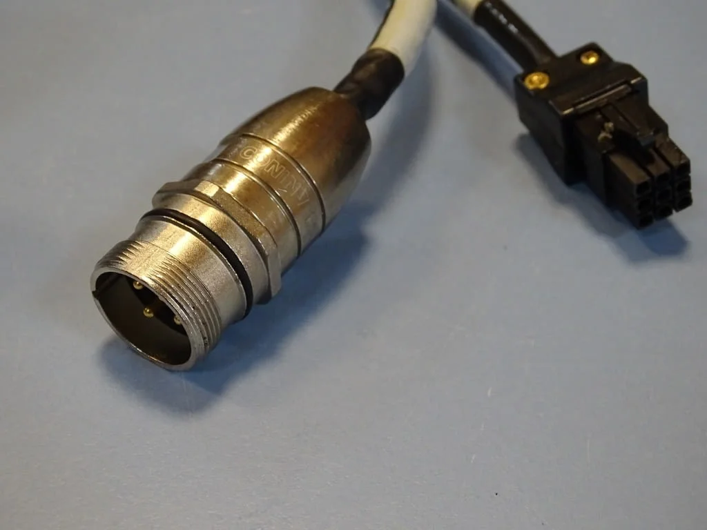 Серво мотор MITSUBISHI HC-UFS43K AC servo motor, куплунг R+W, корпус IPW-070 L23 — снимка 3
