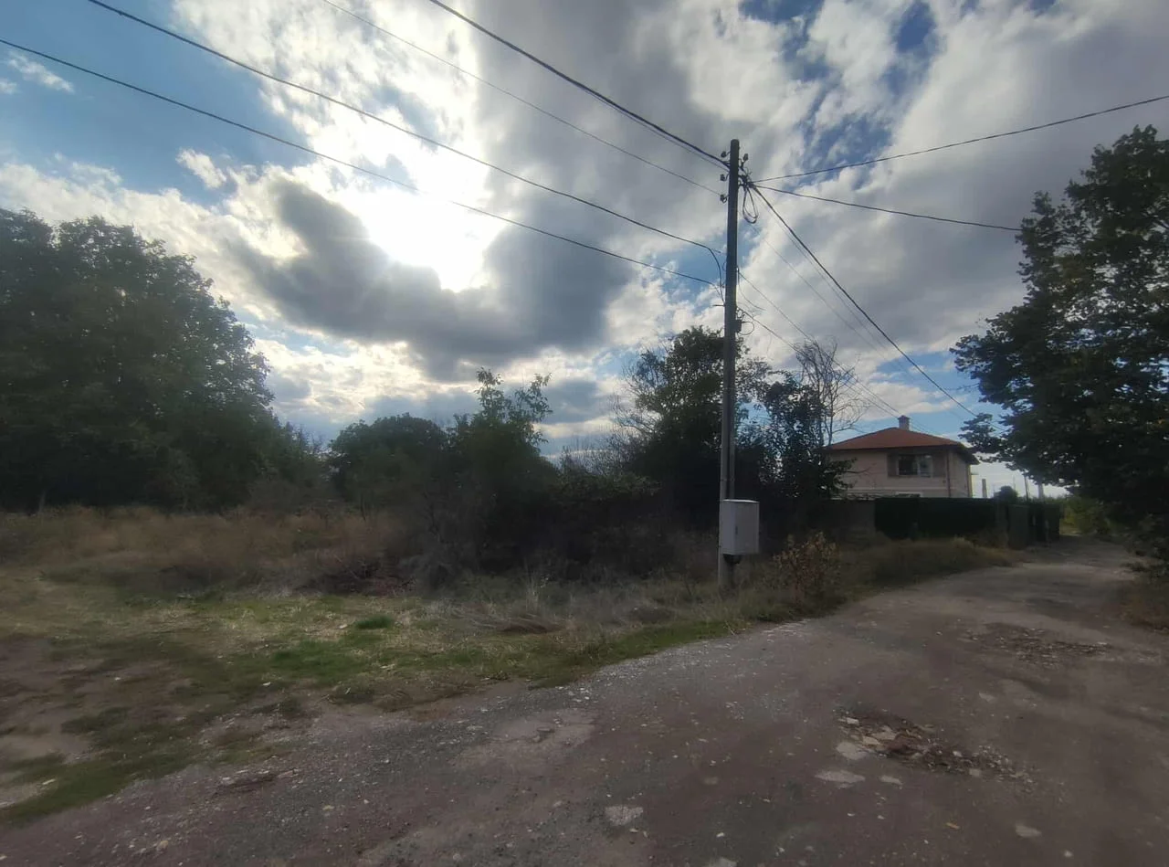 Продавам парцел в гр. Пловдив