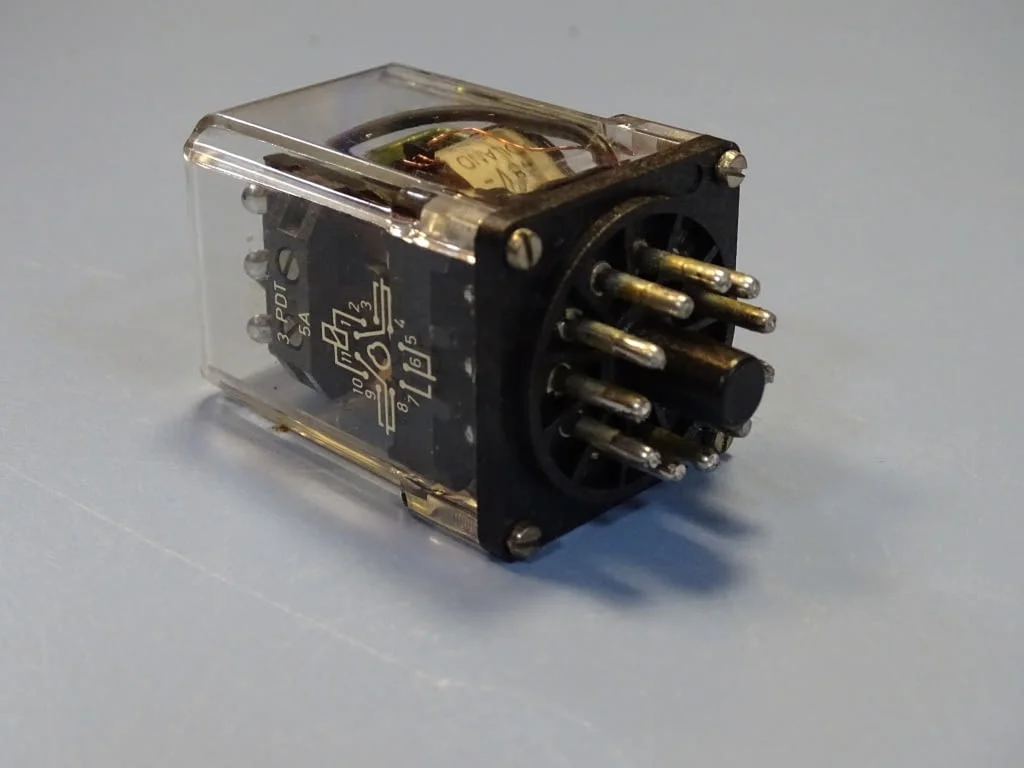 Реле електромагнитнo RELPOL R15 48VDC 3PDT - 3NO+3NC Lumel relay — снимка 4