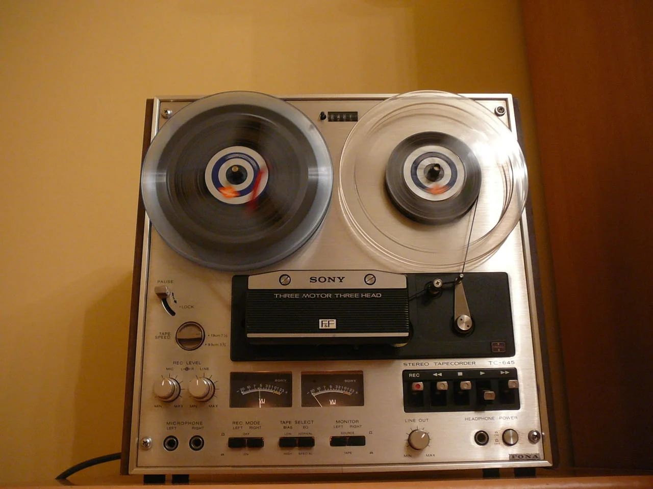 Sony tc-645 — снимка 4
