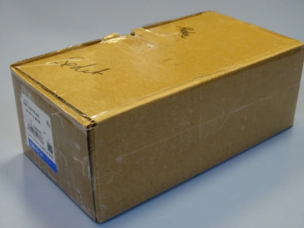 Серво мотор Omron R88M-G40030H-BS2 AC servo motor 1.3Nm 106V — снимка 8