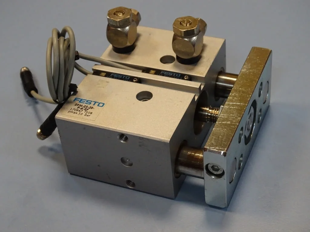 Пневматичен цилиндър Festo DFM-25-20-P-A-GF Guided drive — снимка 8