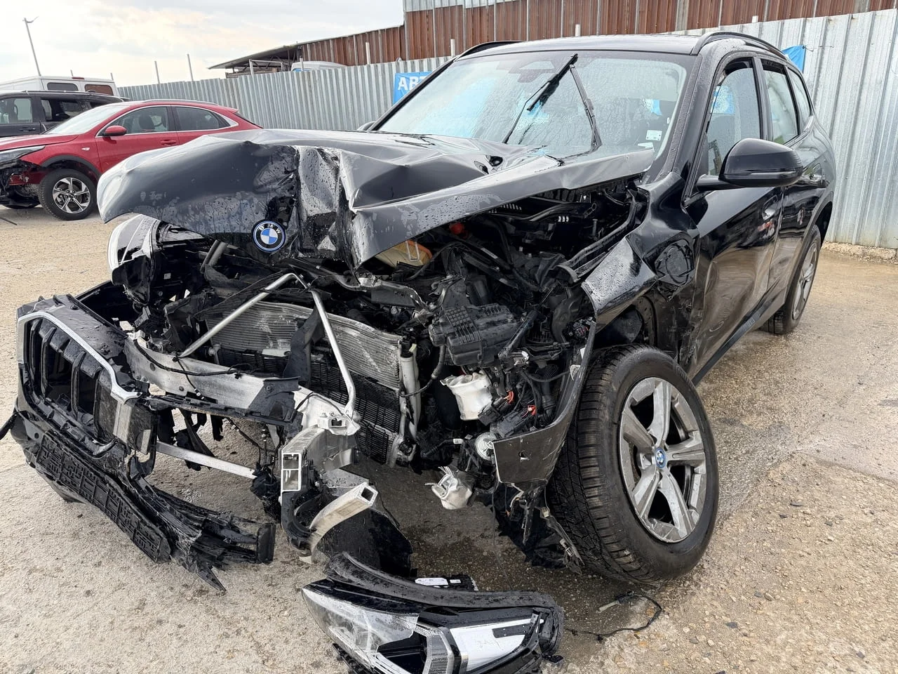 BMW X1 U11 xDrive25e Steptronic 1.5 двигател 21EF, B38A15P, 245 кс., ск. кутия 7DCT300, Plug-in-Hybr — снимка 3