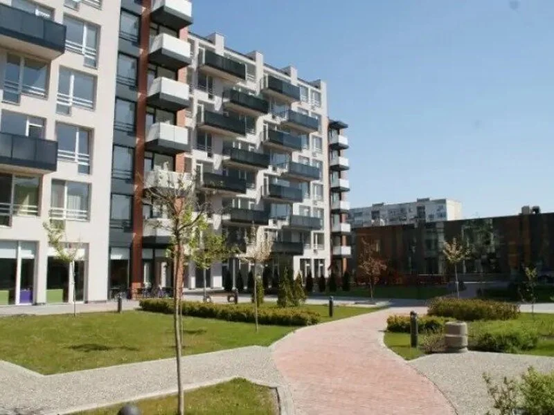 Тристаен Апартамент, Кършияка 117кв.м