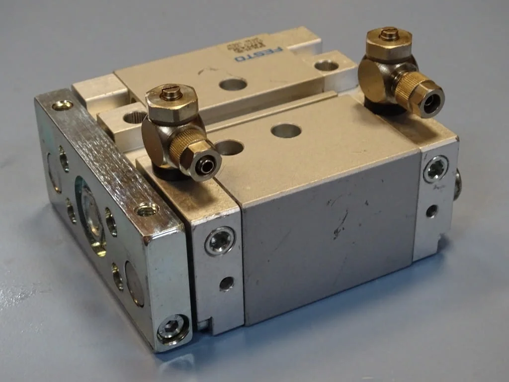 Пневматичен цилиндър Festo DFM-25-20-B-PPV-A-GF Guided drive 10Bar — снимка 3