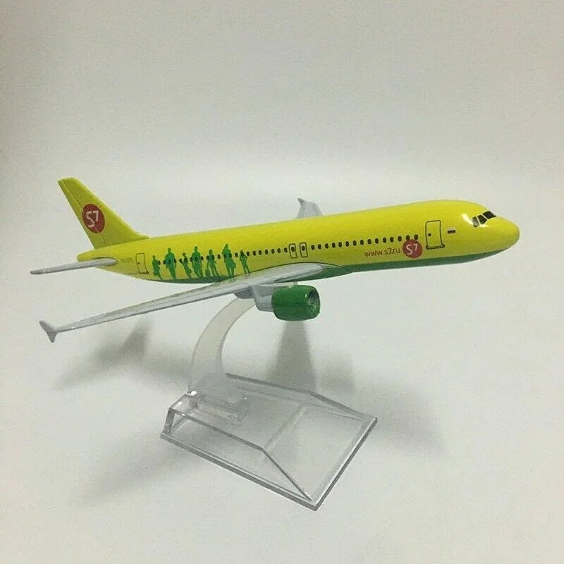 Еърбъс 320 самолет модел макет S7 Сибир метален A320 Русия руска компания полети пътници 1 класа баг — снимка 4
