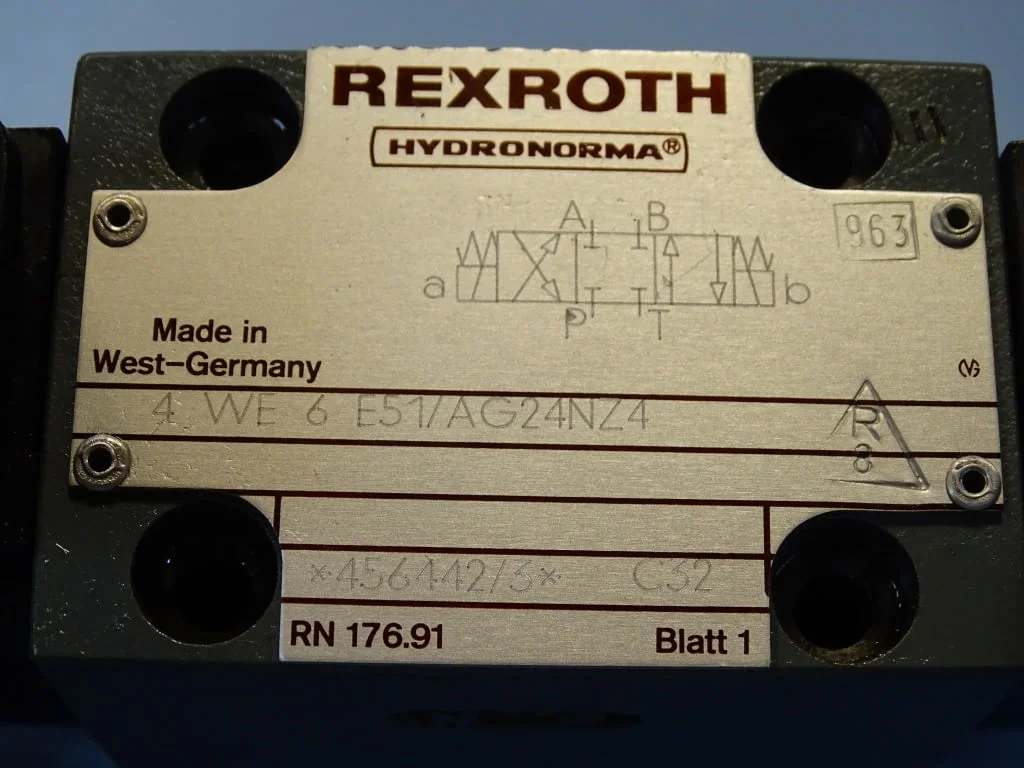 Хидравличен разпределител Rexroth 4WE6E51/AG24NZ4 operated directional control valve — снимка 3
