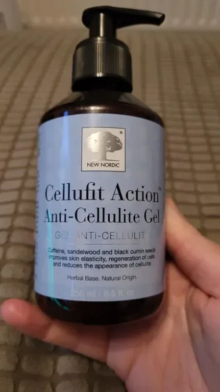 Nordic Cellufit Action Антицелулитен гел, кофеин, сандалово дърво и семена от черен кимион, 250 мл — снимка 8