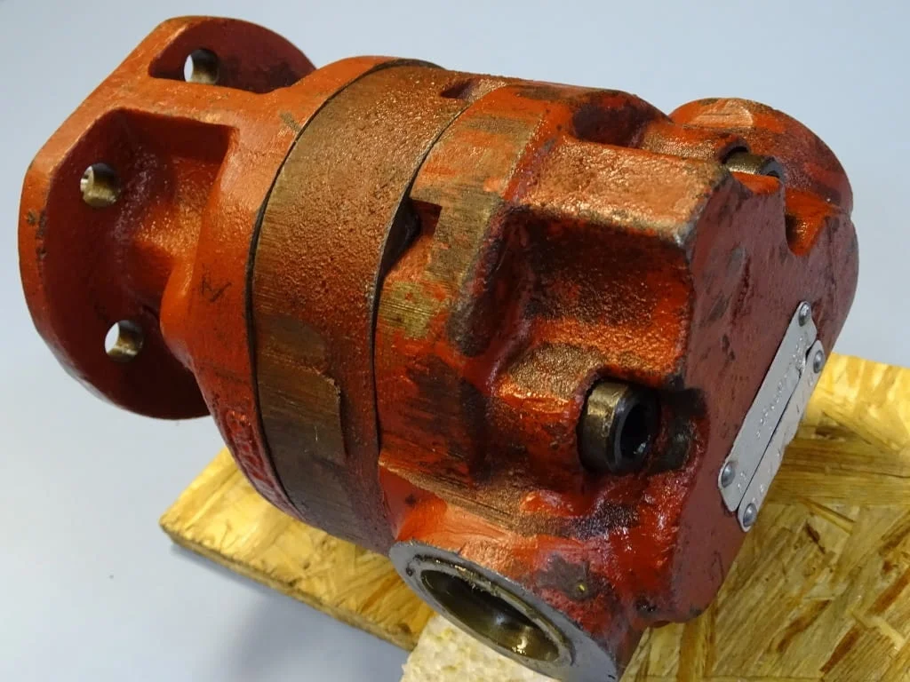 Хидравлична помпа Warynski P2C1613B8C23A Hydraulic pump — снимка 6