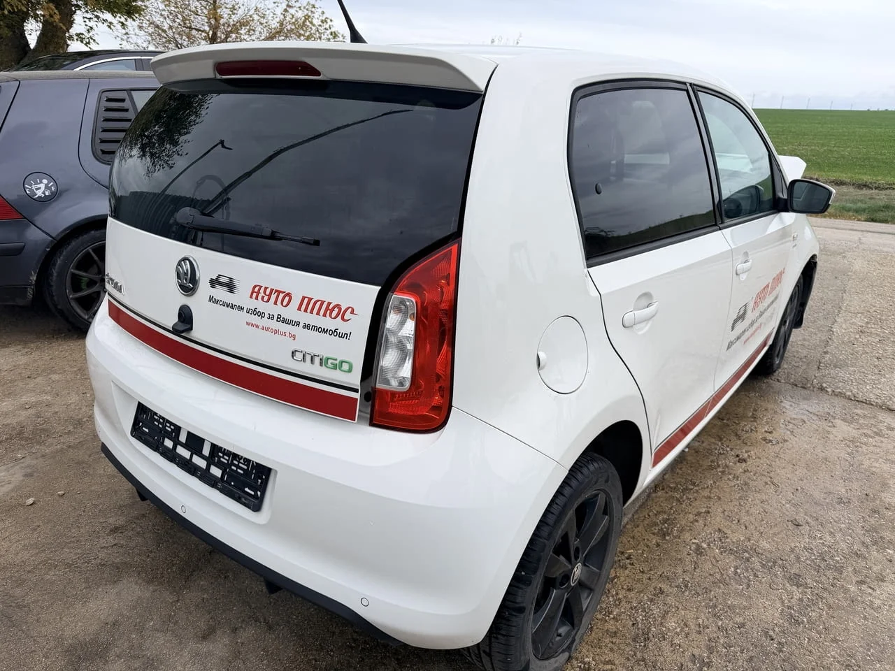 Skoda CitiGO, двигател CPG, 1.0 EcoFuel, 68 кс., 5 ск., 137000 км., 2015г., Шкода Ситигоу 1.0 EcoFue — снимка 6