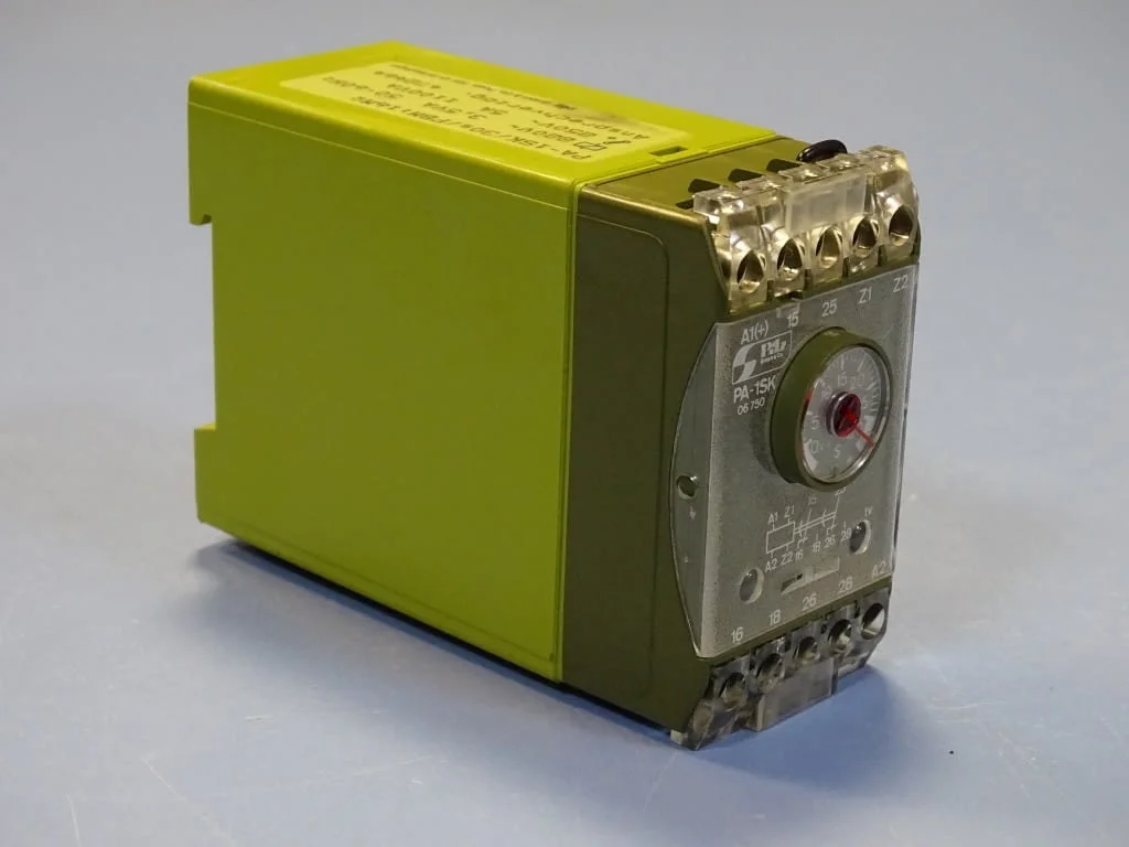 Реле време Pilz PA-1SK/30s safety relay 220/250V