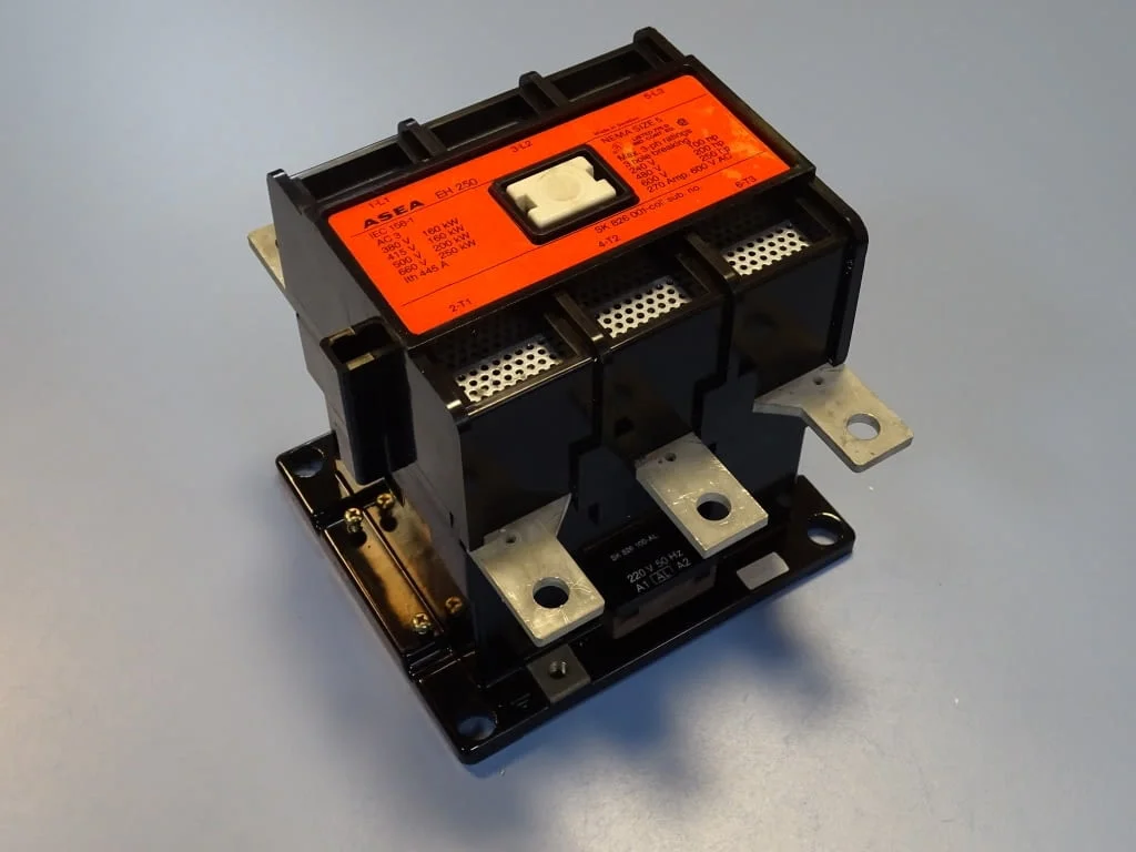 Контактор ASEA EH250 contactor 270A 600VAC coil 220V/50Hz — снимка 8