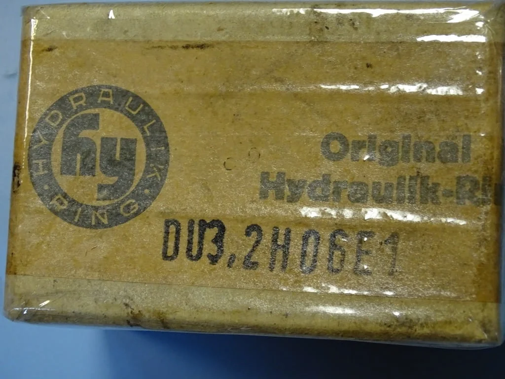 Хидравличен вентил за контрол на потока Ring-Hydraulik DU3.2HO6E1 flow control valve — снимка 9