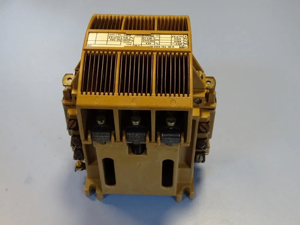 Контактор DDR VEB ESGO D40 air contactor TGL5352 BI.1 40A 380V — снимка 2