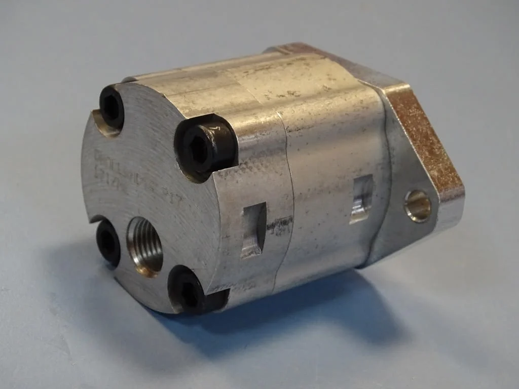 Хидравлича помпа за падащ борд DHOLLANDIA P17171/ME hydraulic pump — снимка 4