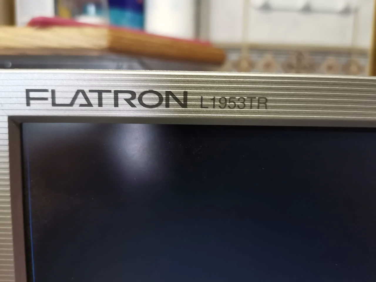 LG L1953TR-SF Monitor — снимка 4