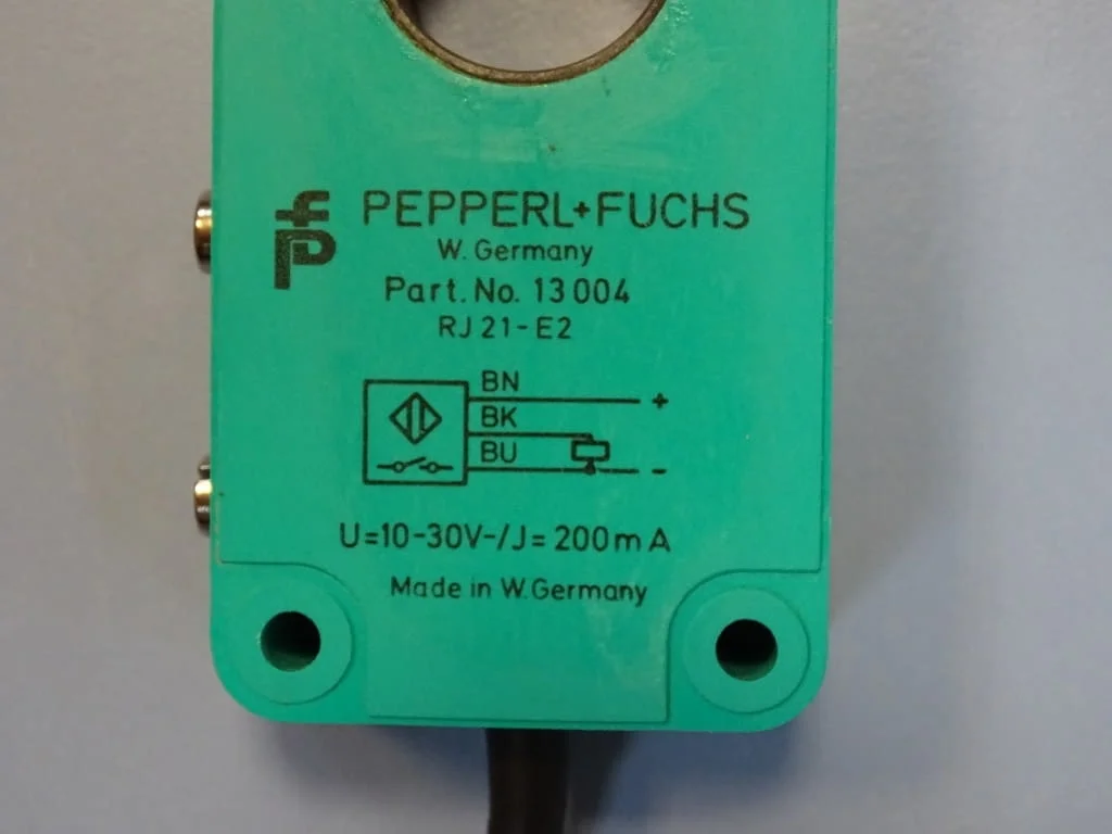 Индуктивен сензор PEPPERL+FUCSH RJ21-E2 inductive sensor — снимка 3