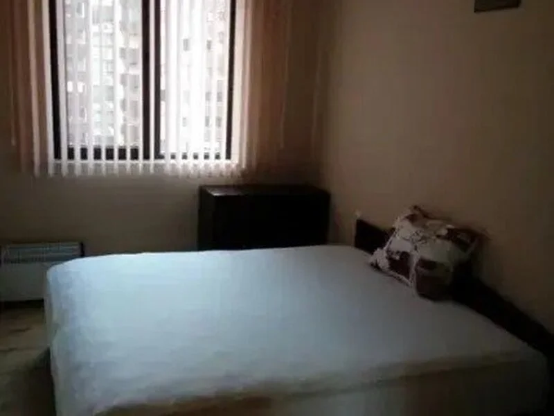 Тристаен апартамент в кв. Южен 70кв — снимка 3