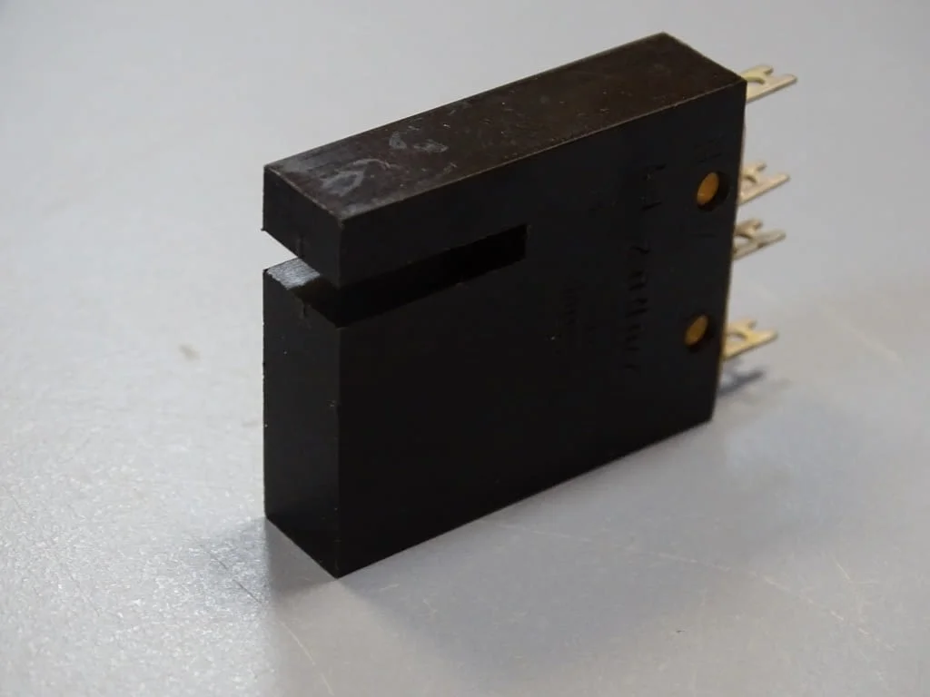 Индуктивен датчик DDR RFT Ursaflop 2.2701/02 FY inductive sensor — снимка 6