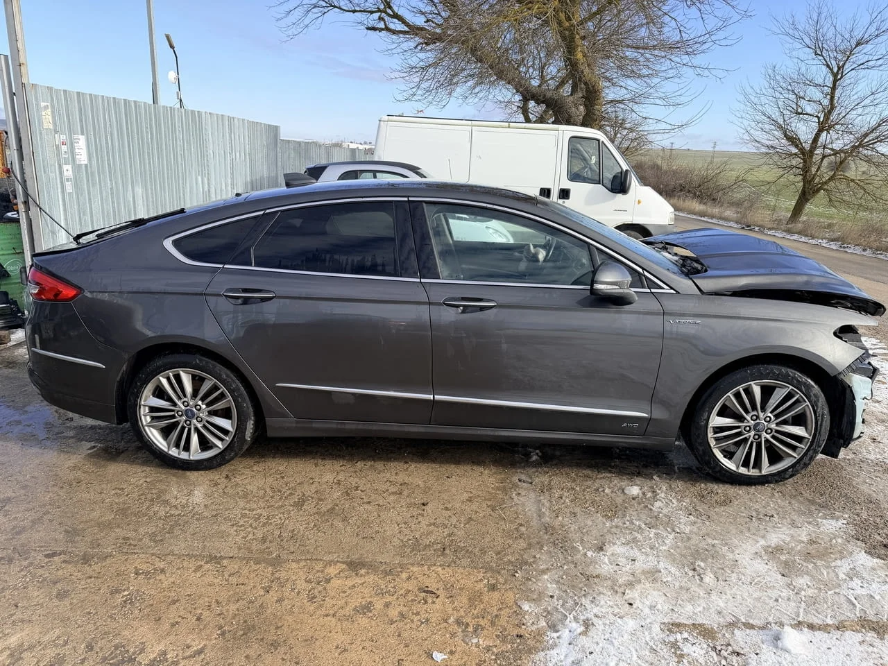 Ford Mondeo Vignale 2.0 EcoBlue 4X4, двигател YMCC, 190 кс., ск. кутия автоматик 8F40, 2023 г., 7600 — снимка 4