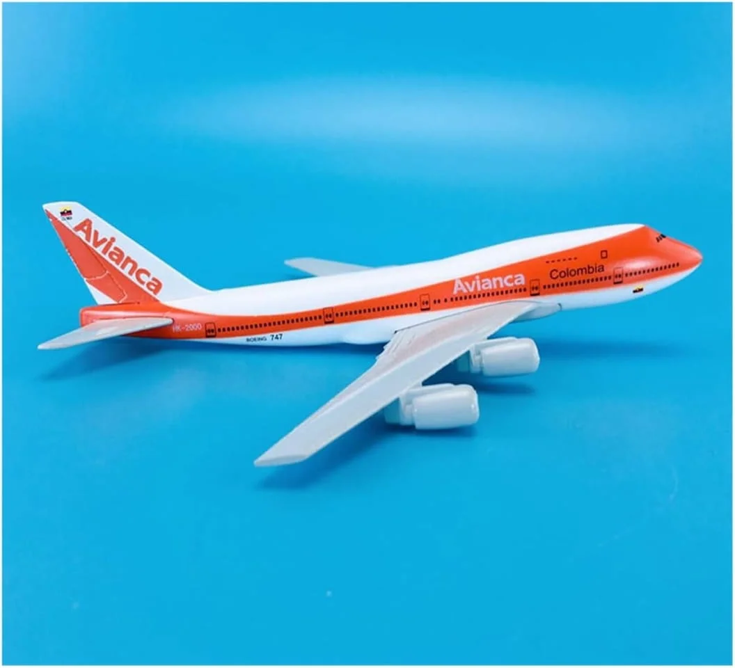 Бойнг 747 самолет модел макет Avianca метален черна кутия пътници на борда — снимка 5