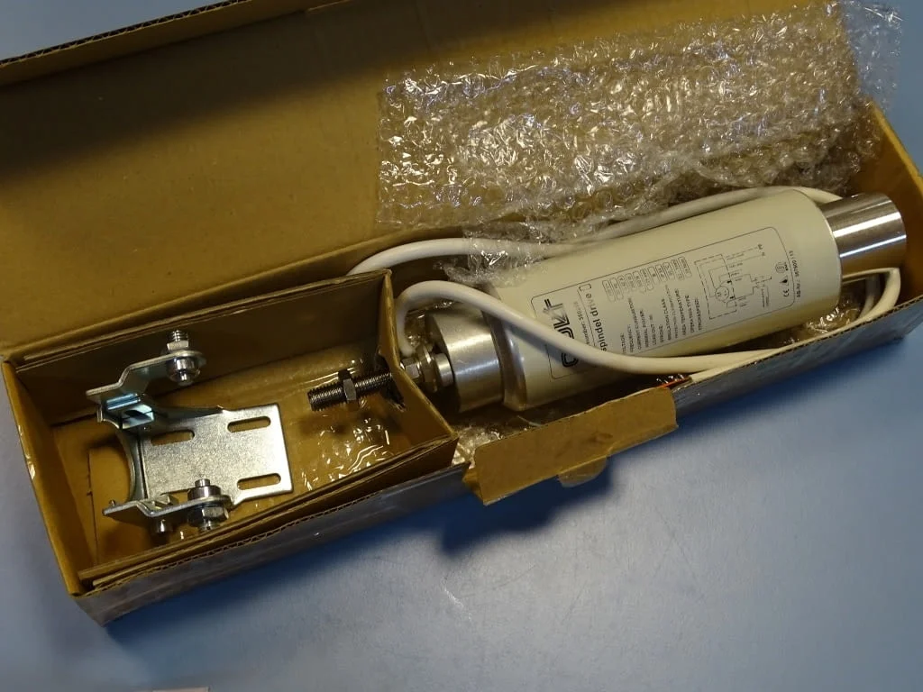 Актуатор BSC Brant Wart COLT JM-BB-500-125-L spindle drive 230V 50Hz — снимка 5