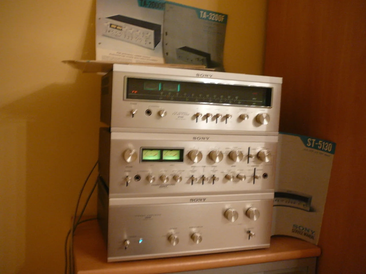 Sony ta-2000f-3200f-st-5130 — снимка 2