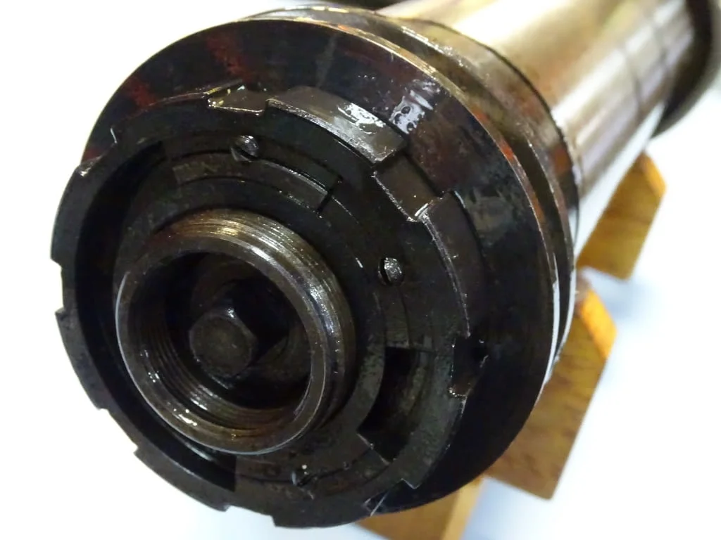 Шпиндел за шлайф 3К227В Ф85 L-260 0.003mm — снимка 4