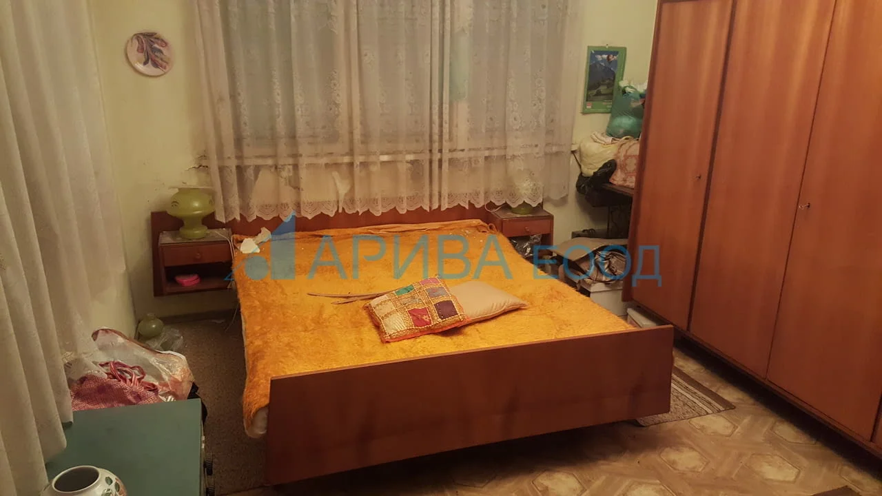 Тристаен апартамент в Център Хасково — снимка 3