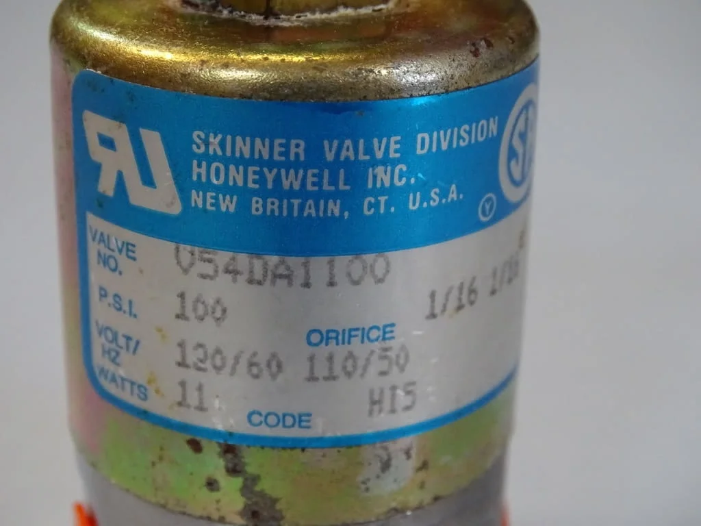 Магнет вентил SKINNER V54DA1100 solenoid valve 110V — снимка 3
