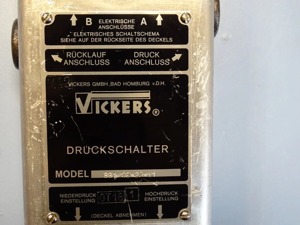 Пресостат Vickers SG1022011 Pressure Switch — снимка 3