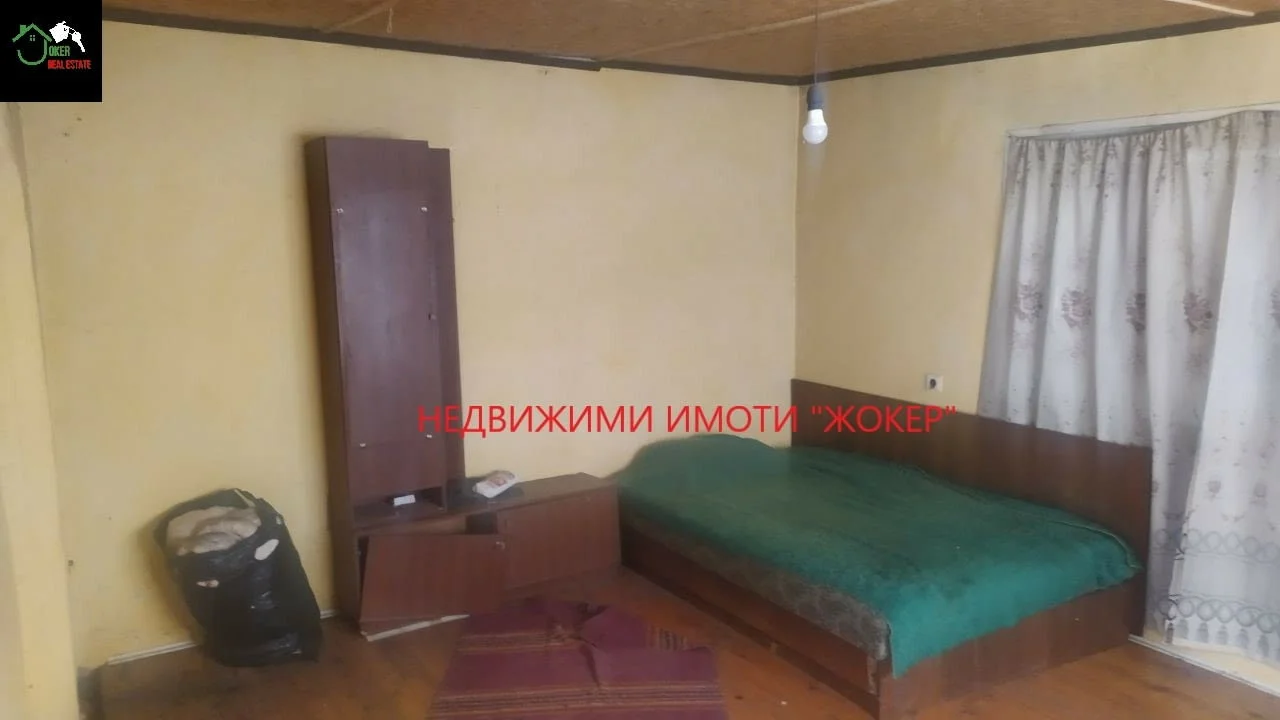 Къща в село Козловец — снимка 6