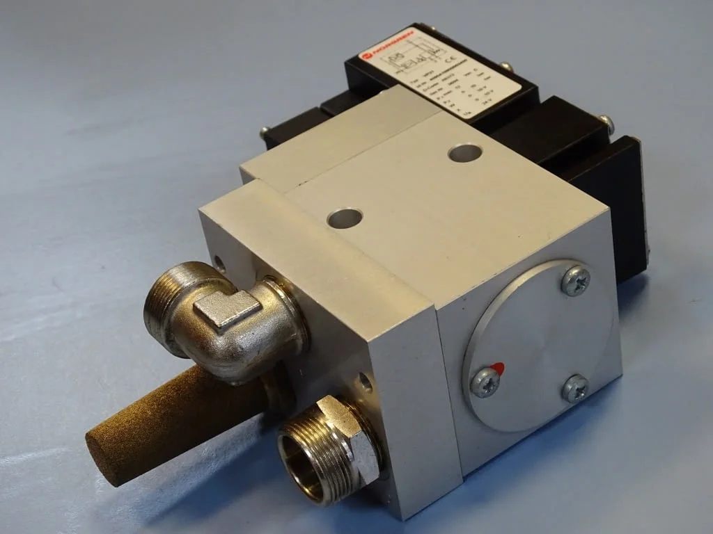 Пневматичен електро клапан Norgren VP1 3-way proportional pressure control valve — снимка 7