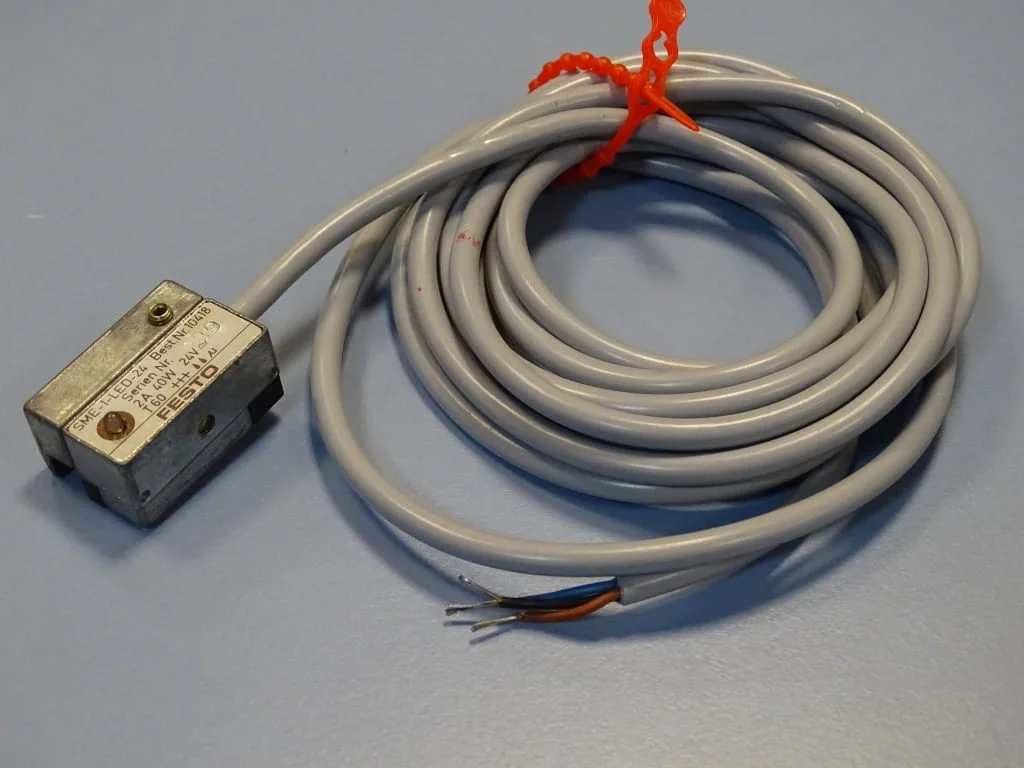 Индуктивен сензор Festo SME-1-LED-24 proximity switch — снимка 5