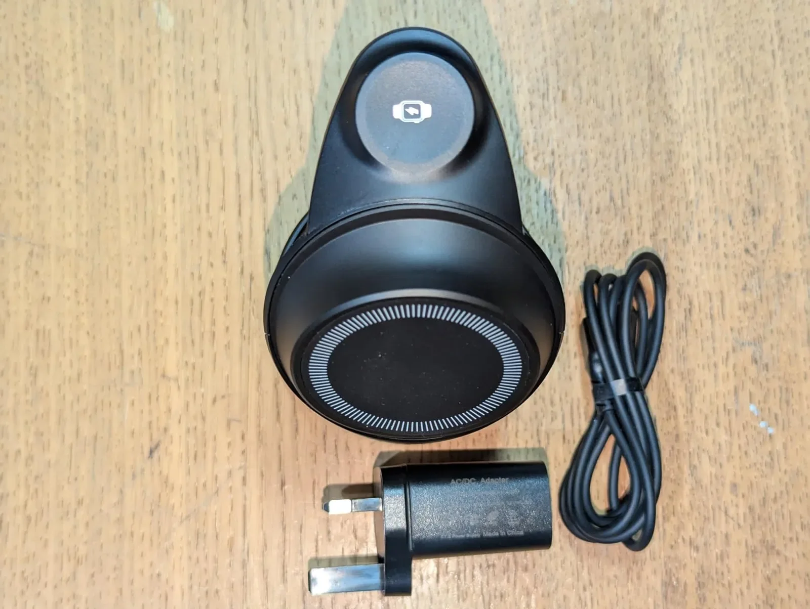 3-в-1 магнитно безжично зарядно за iPhone/iWatch/AirPods до 15W — снимка 6