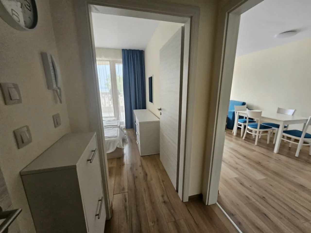 Двустаен апартамент в престижния комплекс Varna South Bay Beach Residence - гр. Варна Ко — снимка 8