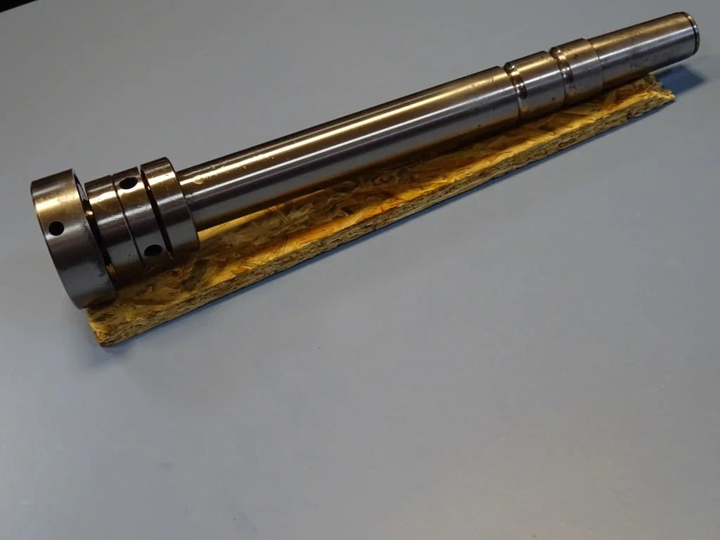 Шпиндел инструментален L-370 — снимка 4