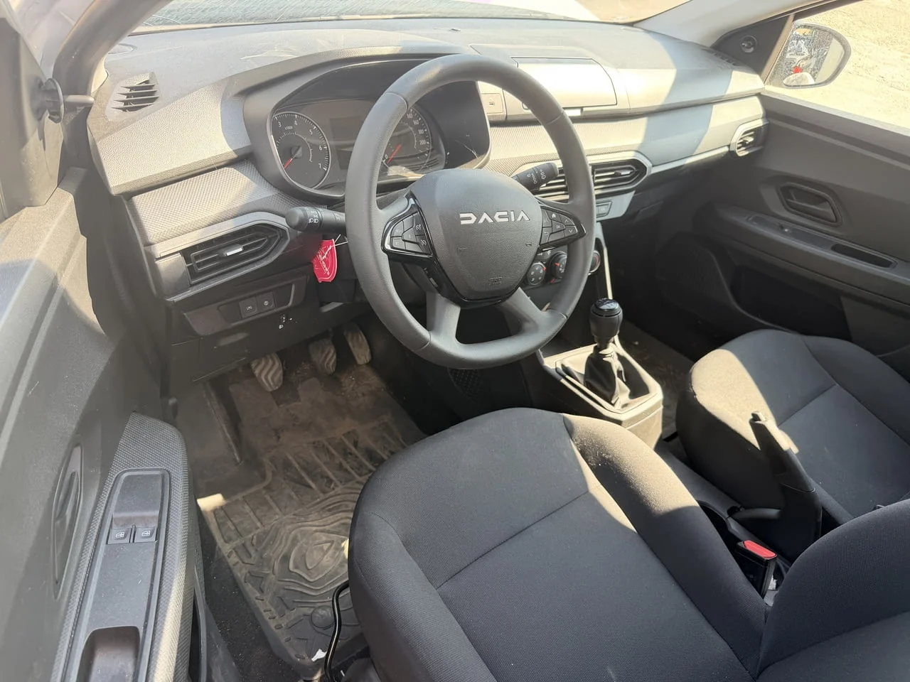 Dacia Sandero 3 1.0 TCe ECO-G двигател H4D480, H4DF480 , 21000 км., 101 кс., 5 ск., 2026 г., euro 6 — снимка 8