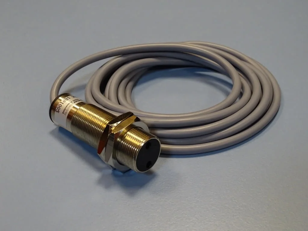 Индуктивен датчик Baumer Electric FZAM 12P 1005 inductive sensor — снимка 3