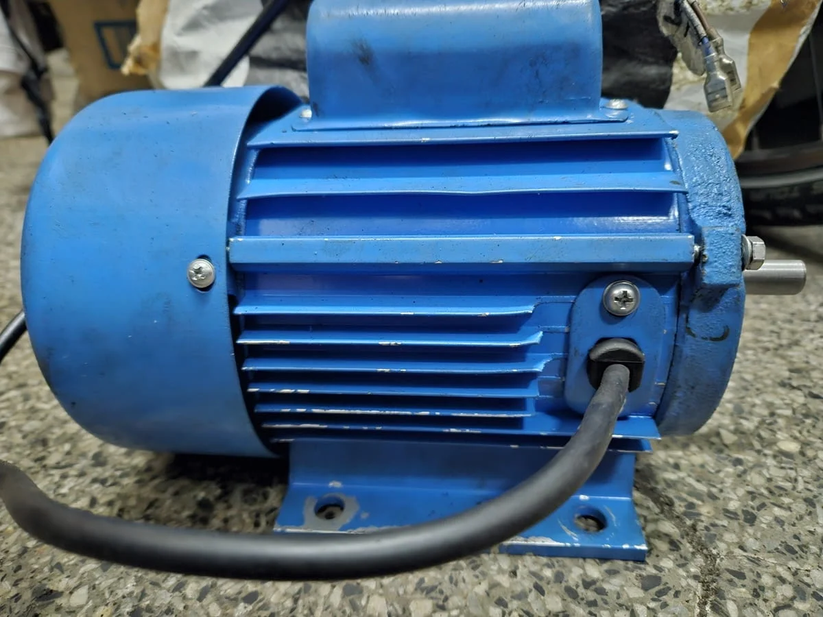 Монофазен електро двигател 0.55 kW (550W)