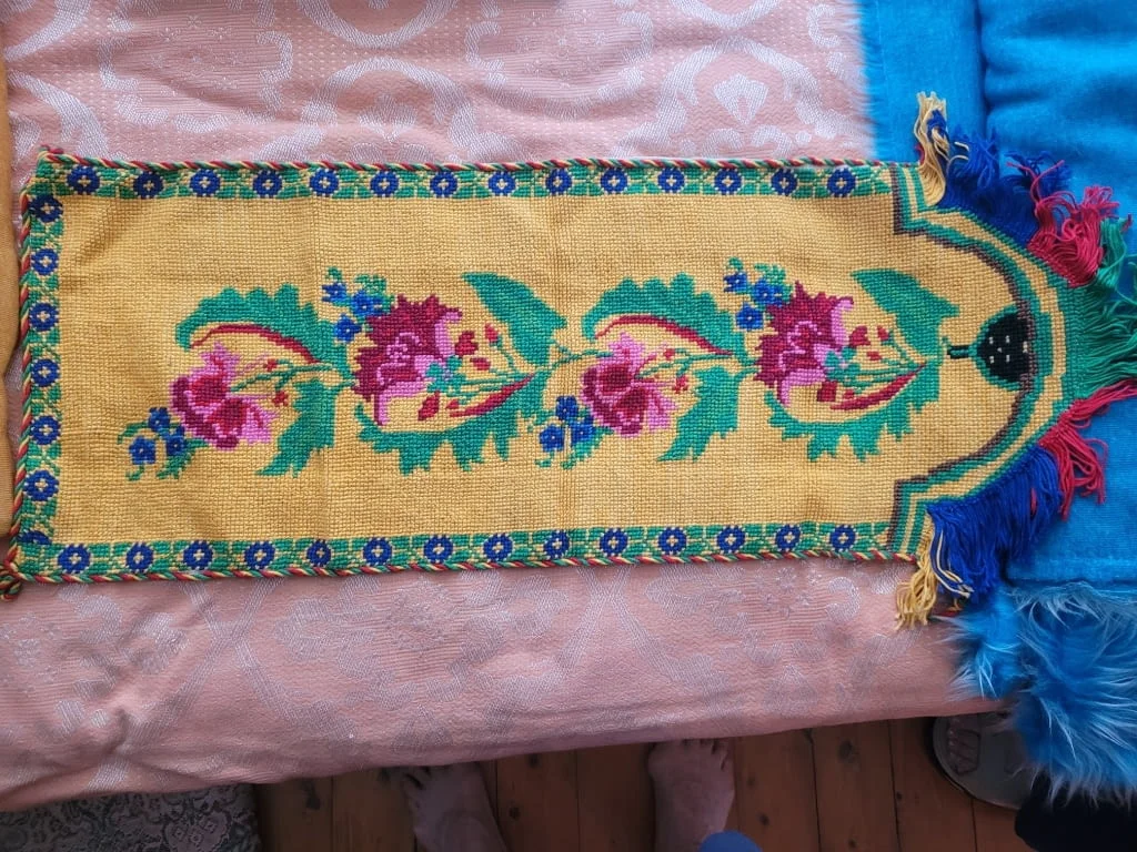 Извезана кърпа ръчна изработка — снимка 3