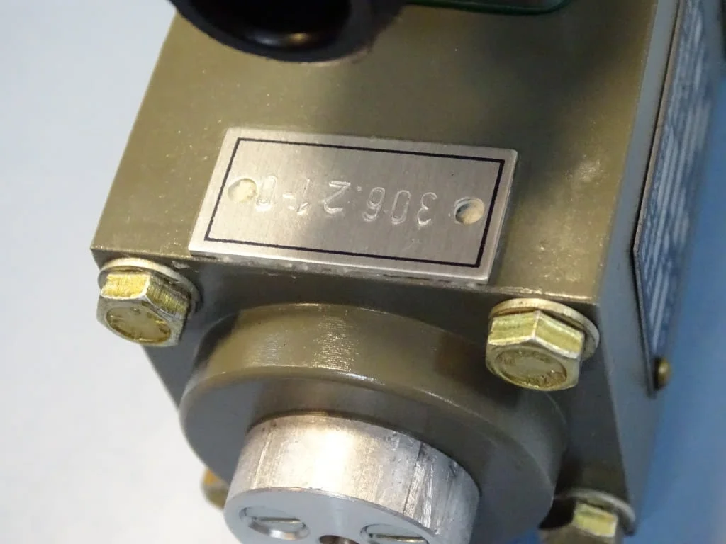 Хидравличен разпределител ORSTA VW 06 TGL26223/40 Hydraulic Valve 24VDC — снимка 8