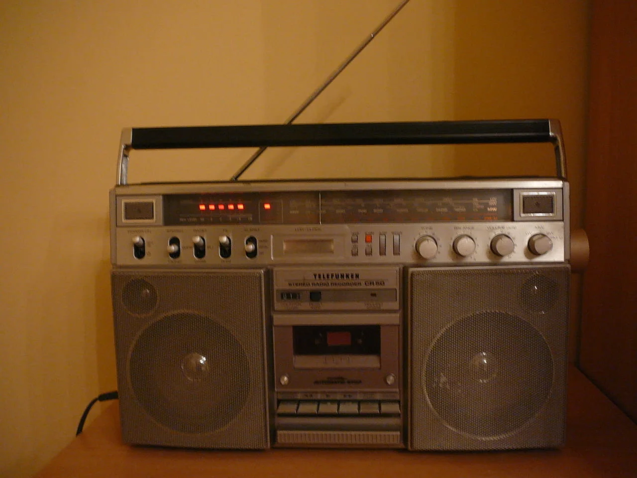Telefunken cr-50