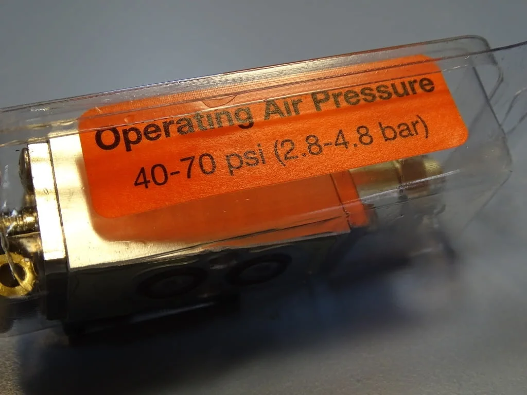 Пневматичен клапан Gluematic GHL200-SCRB operating air pressure — снимка 4