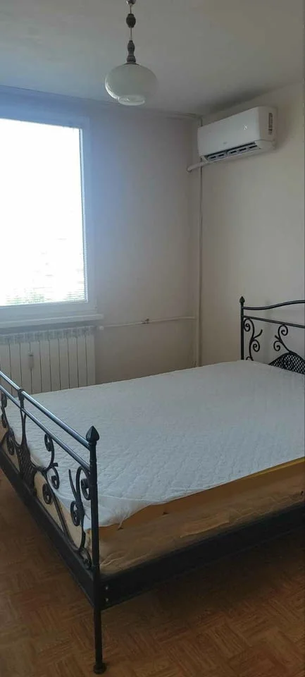 Даваме под наем тристаен апартамент в кв. Тракия — снимка 7